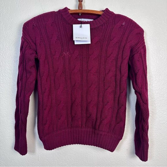 Rowen Rose Round Neck Knit Sweater in Bordeaux Size S - Picture 3 of 9